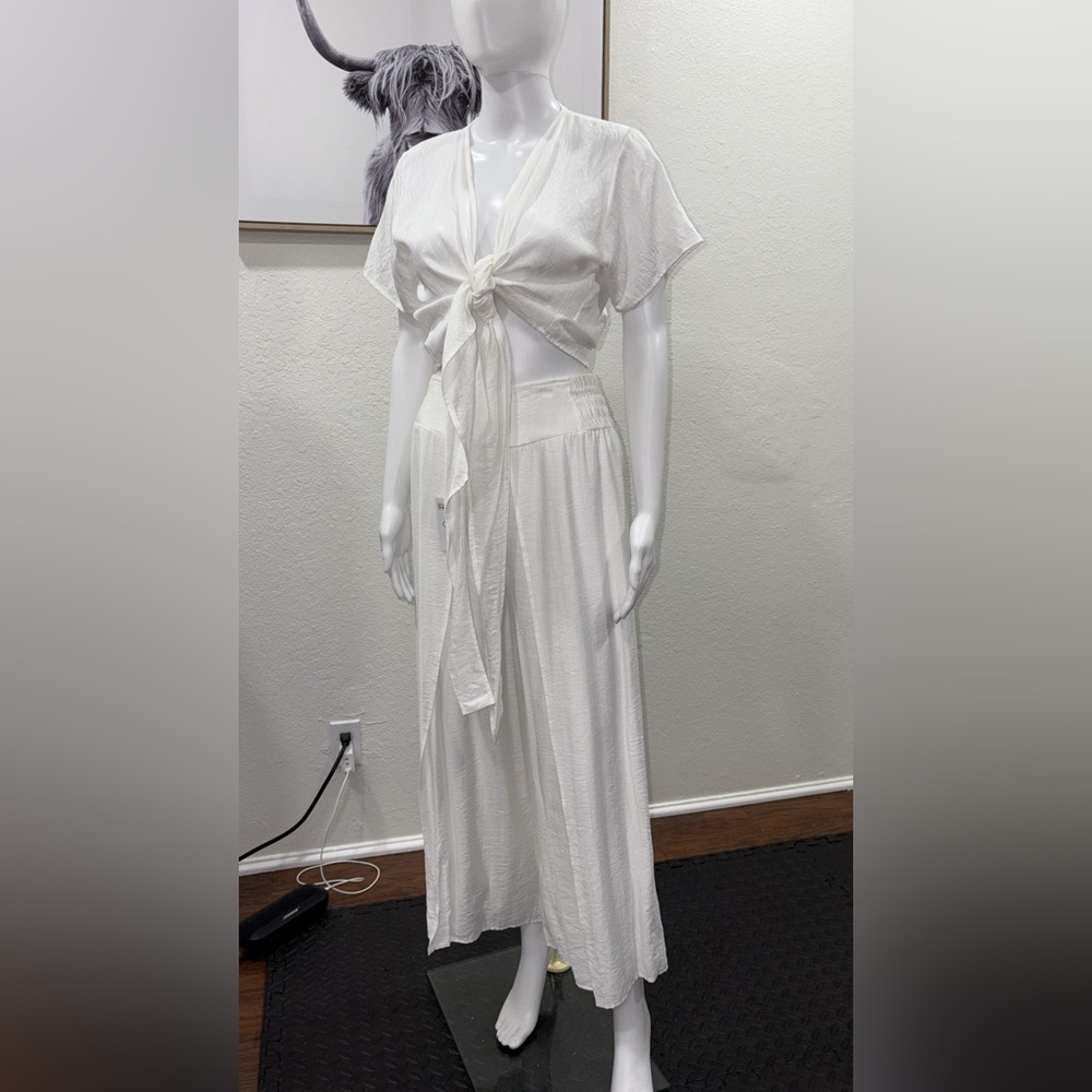 Elegant White Women's Jumpsuit